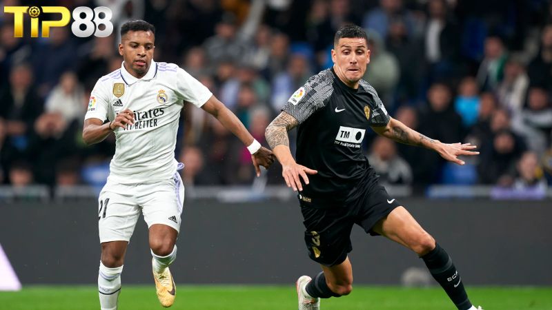Đối đầu Elche vs Real Madrid