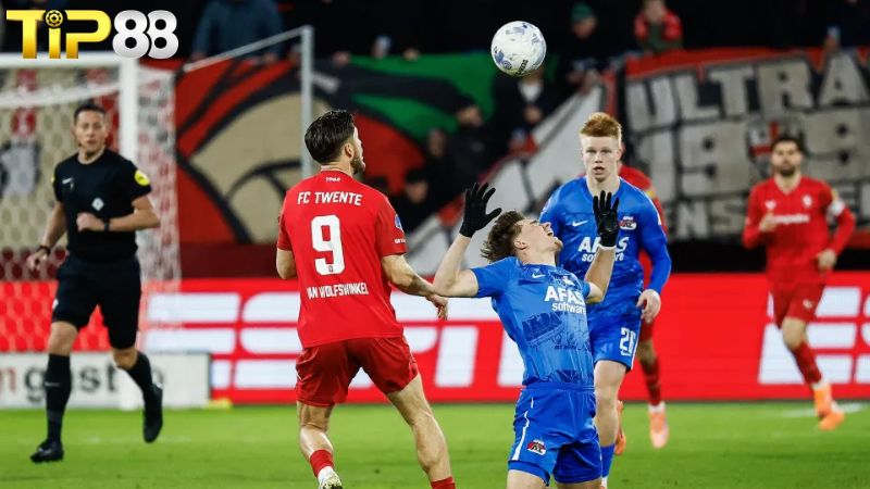 Lịch sử đối đầu giữa AZ Alkmaar vs FC Twente